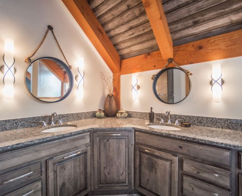 Elk Thistle timber frame bathroom